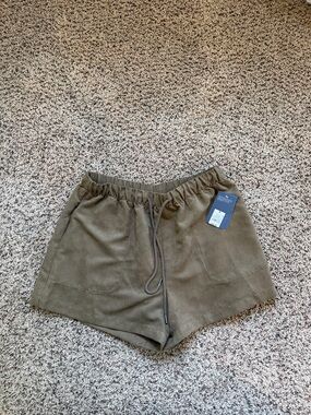 Women’s Olive Drawstring Casual Shorts